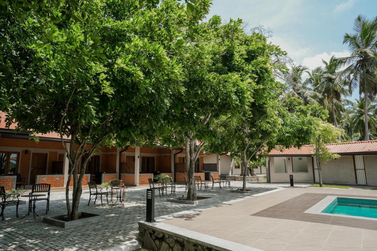 Malala Retreat Hotell Hambantota Eksteriør bilde